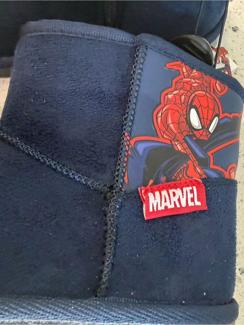 New boys Sz 12, 1 Marvel Navy Blue Kids Spider-Man Cozy Boots light up